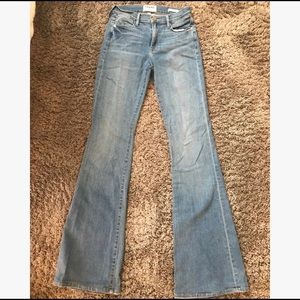 Frame Le High Flare Jean